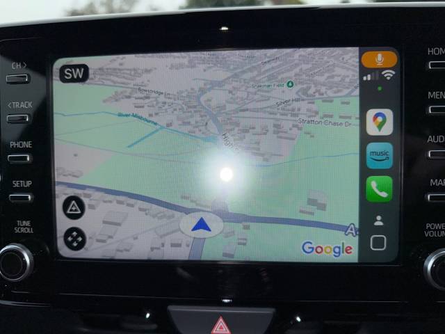 2023 Toyota Yaris Cross 1.5 Hybrid Design 5dr CVT - APPLE CAR PLAY -