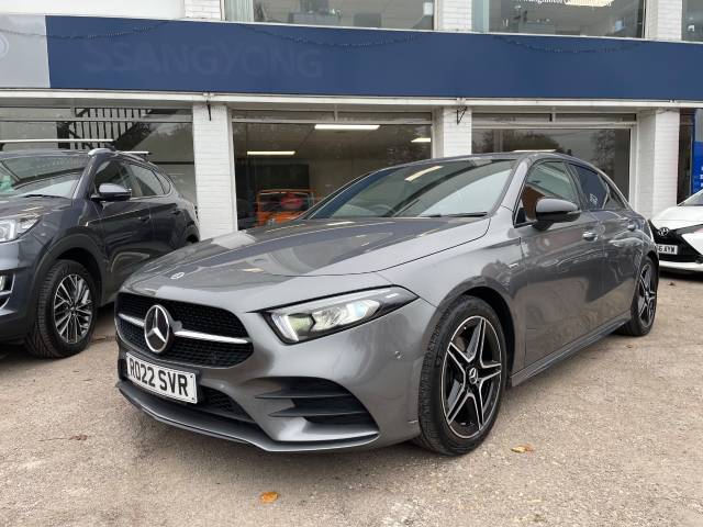 Mercedes-Benz A Class 1.3 A200 AMG Line Premium Edition 5dr Auto - 1 OWNER - FMSH - PARKING SENSORS Hatchback Petrol Grey