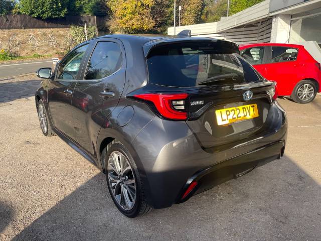 2022 Toyota Yaris 1.5 Hybrid Excel 5dr CVT - PARKING SENSORS - PANORAMIC SUNROOF - 1 OWNER