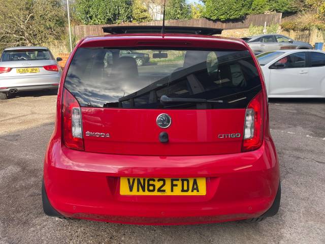 2012 Skoda Citigo 1.0 MPI 75 GreenTech Elegance 3dr - SUNROOF -  H/SEATS - FSH  - NAV