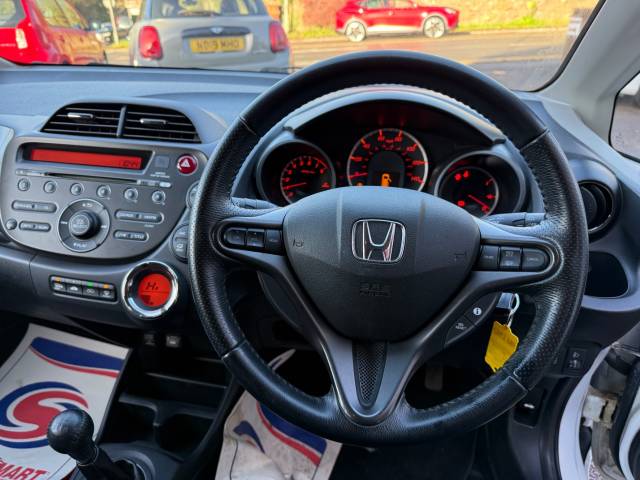 2013 Honda Jazz 1.4 i-VTEC ES Plus 5dr - SERVICE HISTORY - ELECTRIC FOLDING MIRRORS - CRUISE