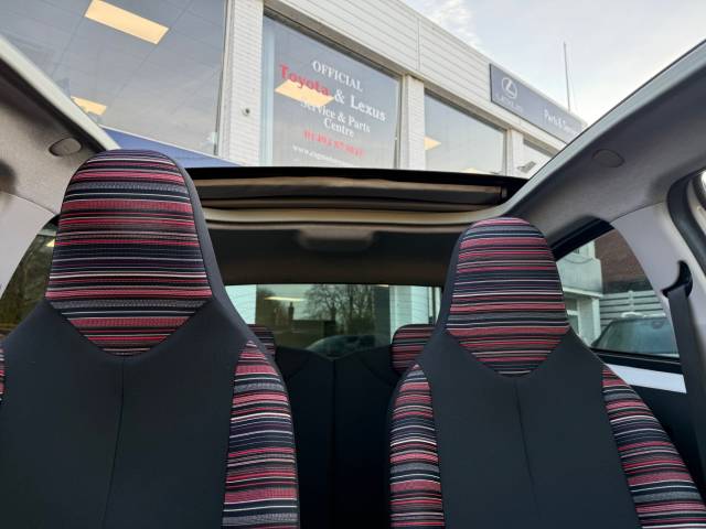 2016 Citroen C1 1.2 PureTech Feel 5dr - FSH - AIR CON -