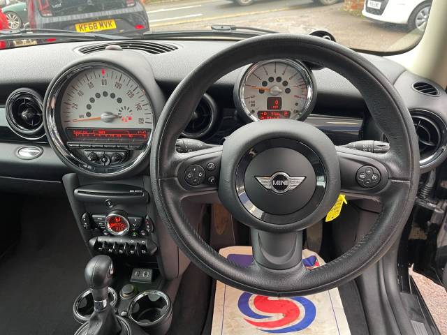 2014 Mini Clubman 1.6 COOPER CLUBMAN AUTO - REAR SENSORS - BLUETOOTH - CRUISE