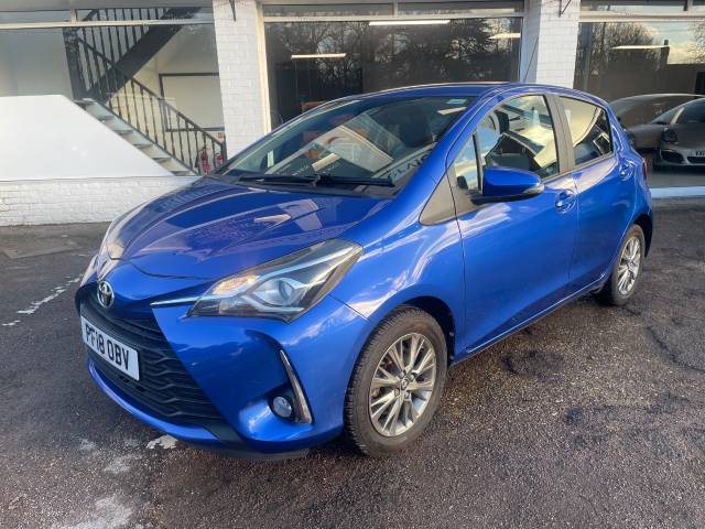 Toyota Yaris 1.5 VVT-i Icon 5dr - CAMERA - BLUETOOTH - CRUISE - AIR CON Hatchback Petrol Blue
