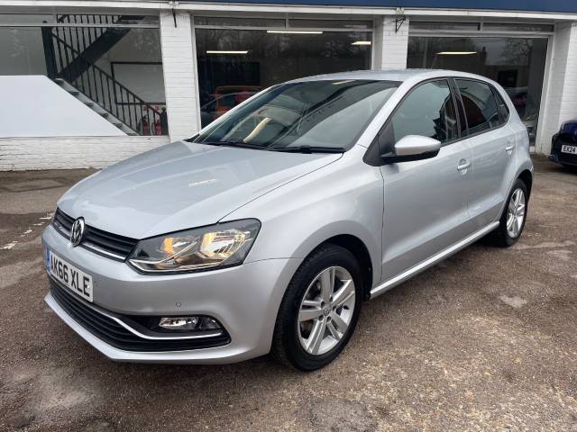 Volkswagen Polo 1.0 Match 5dr - PARKING SENORS - BLUETOOTH - AIR CON - Hatchback Petrol Silver