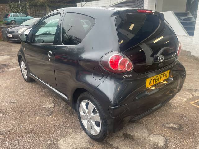 2011 Toyota Aygo 1.0 VVT-i Go 3dr