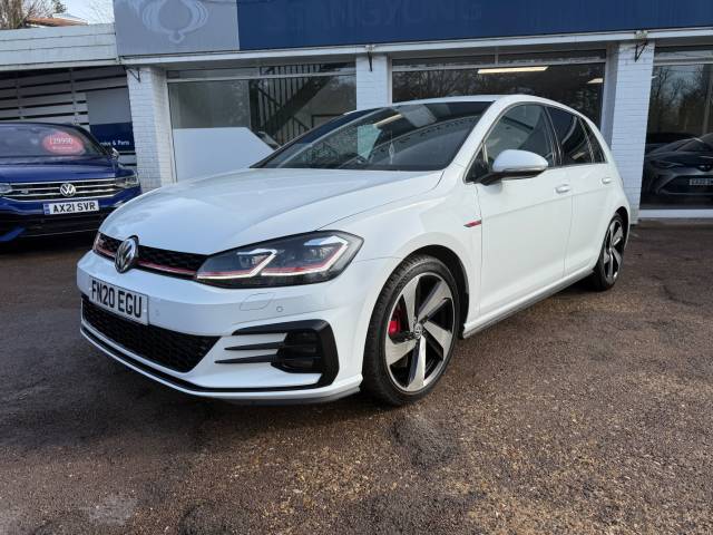 Volkswagen Golf 2.0 TSI 245 GTI Performance 5dr DSG - PARKING SENSORS -  NAV - CAR PLAY -  H/SEATS Hatchback Petrol White