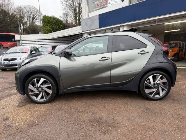 2022 Toyota Aygo X 1.0 VVT-i Edge 5dr Auto - CANVAS CONVERTIBLE ROOF