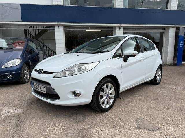 Ford Fiesta 1.4 Zetec 5dr Auto Hatchback Petrol White
