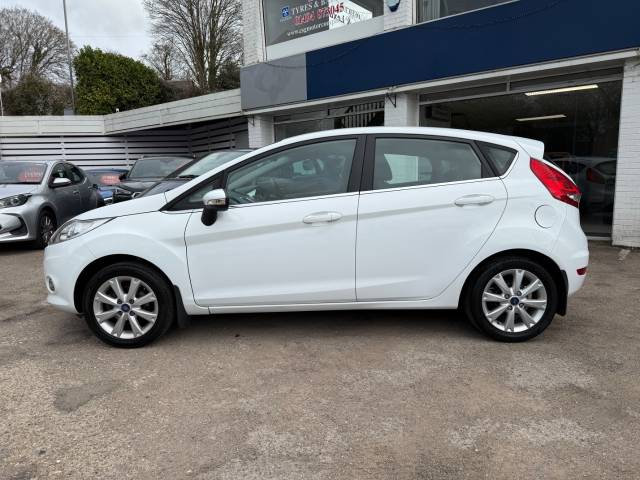 2010 Ford Fiesta 1.4 Zetec 5dr Auto