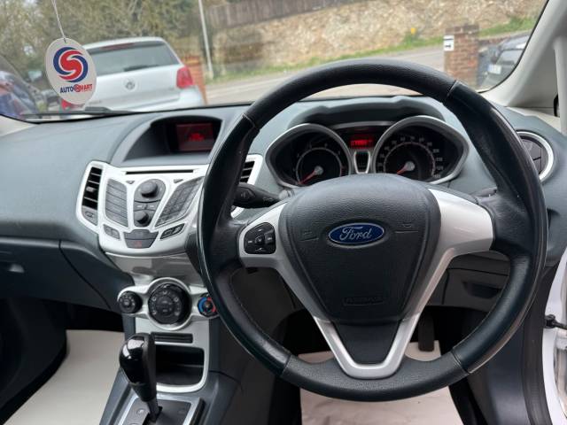 2010 Ford Fiesta 1.4 Zetec 5dr Auto