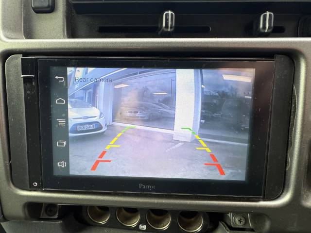 2010 Toyota Hiace 2.5 HIACE 300 D-4D 120 LWB - FSH - REAR CAMERA - NO VAT -