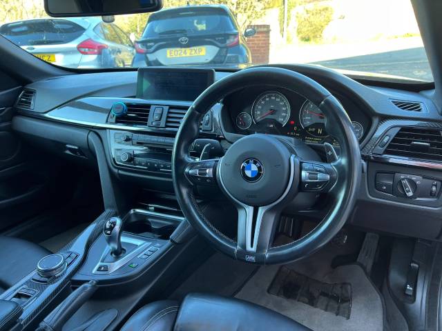 2015 BMW M4 3.0 M4 2dr DCT - FSH - AIR  COLLAR - HEATED LEATHER - E/FM/MIRRIOS