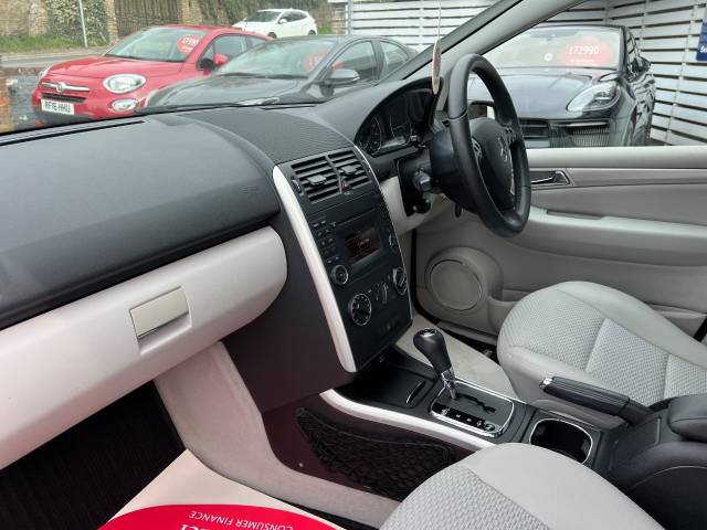 2012 Mercedes-Benz A Class 2.0 A180 CDI Avantgarde SE 5dr CVT Auto - FSH