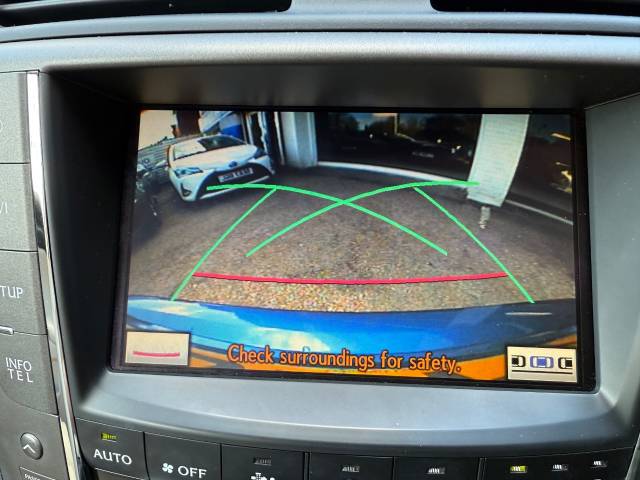 2011 Lexus IS 2.5 250C SE-I 2dr Auto - ONE OWNER - FULL LEXUS SERVICES HISTORY