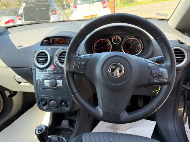 2012 Vauxhall Corsa 1.4 SE 5dr HEATED SEATS - HEATED STEERING WHEEL - AIR CON - ALLOYS