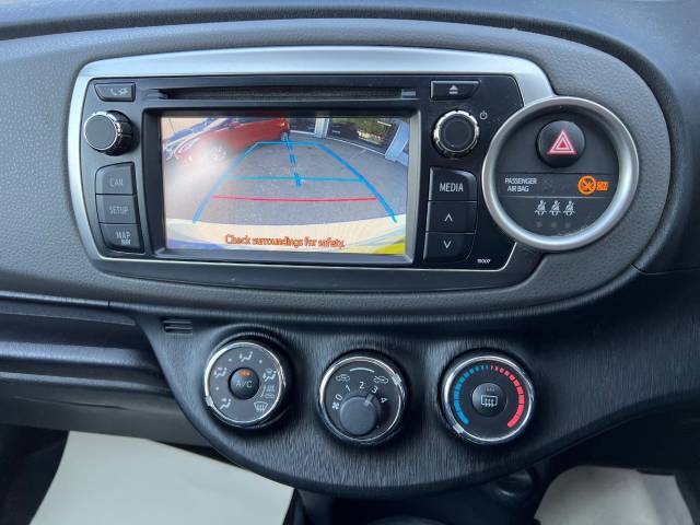 2012 Toyota Yaris 1.33 VVT-i TR 5dr Multidrive S - REAR CAMERA - £35.00 ROAD TAX- BLUETOOTH