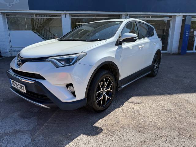 Toyota Rav4 2.0 V-matic Icon 5dr CVT - FTSH - REAR CAMERA - BLUETOOTH Estate Petrol White