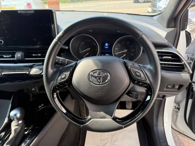 2023 Toyota C-HR 2.0 Hybrid Design 5dr CVT - ONE OWNER - TOYOTA HISTORY -