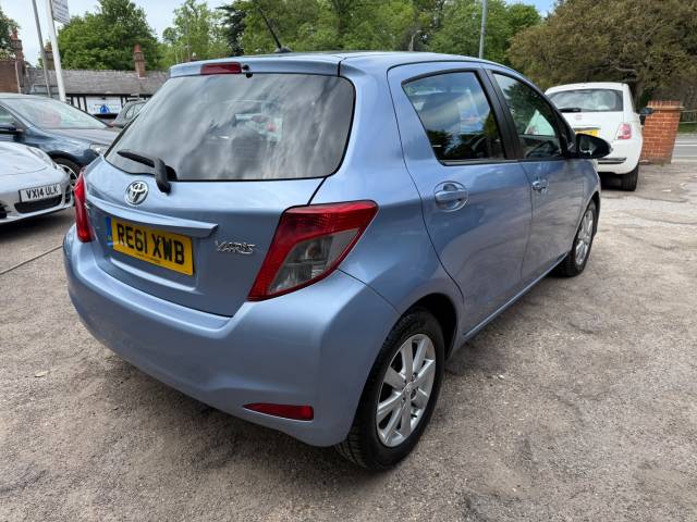 2011 Toyota Yaris 1.33 VVT-i TR 5dr Multidrive S - SAT NAV - REAR CAMERA- BLUETOOTH £35.00 TAX