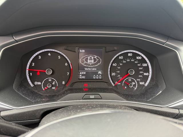 2021 Volkswagen T-Roc 1.5 TSI EVO Active 5dr - PAN ROOF - HEATEDSEATS - FRONT AND REAR PARKING SENSORS