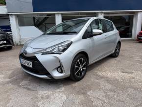 TOYOTA YARIS 2017 (67) at CSG Motor Company Chalfont St Giles