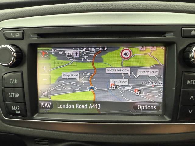 2013 Toyota Yaris 1.33 VVT-i SR 5dr Multidrive S - NAV - REAR CAMERA- 1/2 LEATHER -