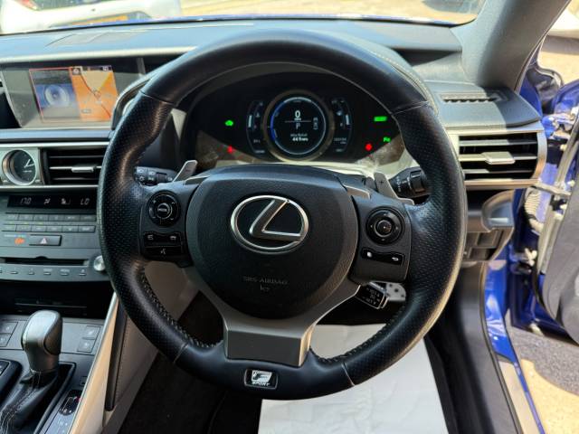 2014 Lexus IS 2.5 300h F-Sport 4dr CVT Auto - LEXUS HISTORY - HEATED LEATHER -