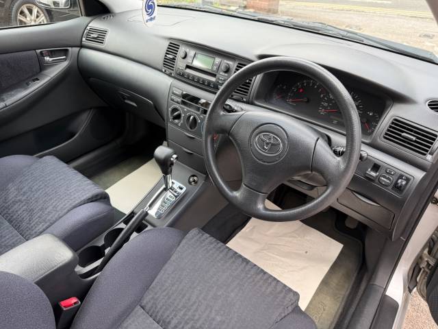 2002 Toyota Corolla 1.6 VVT-i T3 5dr Auto - AIR CON - ALLOYS -