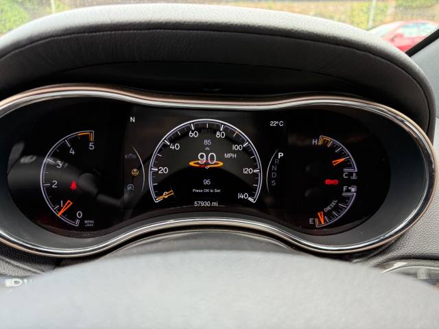 2015 Jeep Grand Cherokee 3.0 CRD Overland 5dr Auto  - SUNROOF -