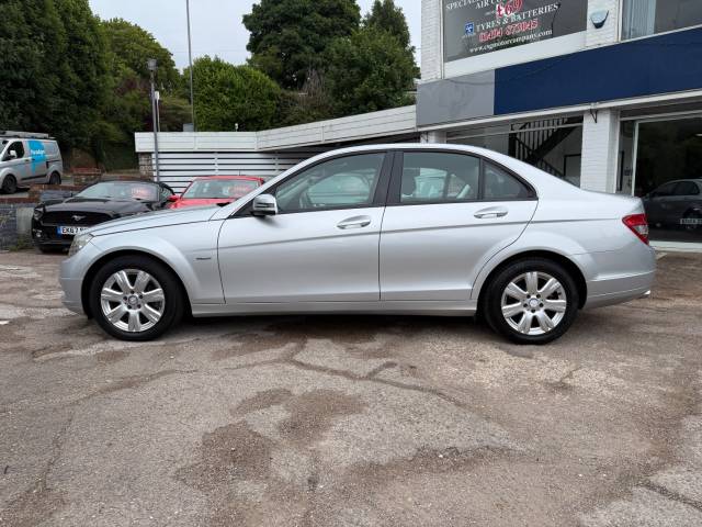 2010 Mercedes-Benz C Class 1.8 C180 CGI BlueEFFICIENCY Executive SE 4dr Auto