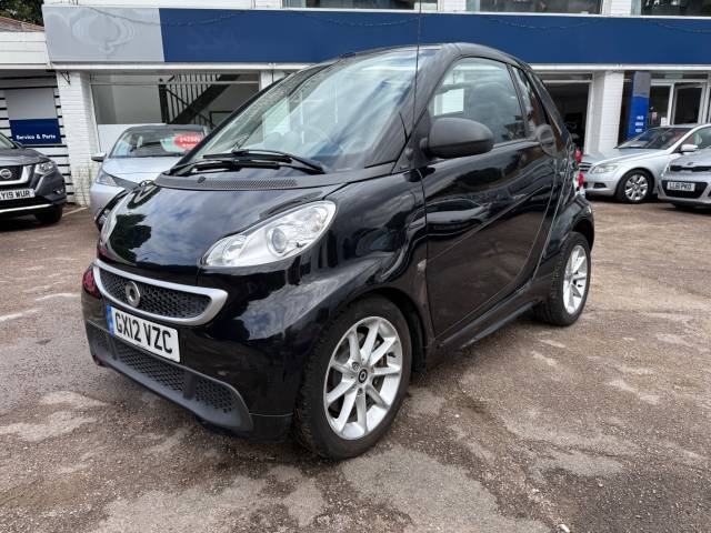 Smart Fortwo Cabrio 1.0 Passion mhd 2dr Softouch Auto [2010] Convertible Petrol Black