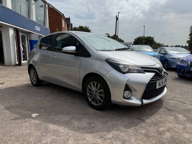 2016 Toyota Yaris 1.33 VVT-i Icon 5dr - FTSH - AIR CON -ALLOYS - REAR CAMERA
