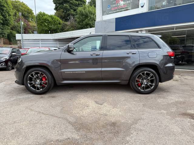 2017 Jeep Grand Cherokee 6.4 V8 HEMI SRT 5dr Auto - FSH - REAR DVD - 20