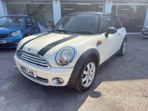 MINI HATCHBACK 2010 (10) at CSG Motor Company Chalfont St Giles