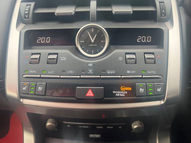 2020 Lexus Nx 300h 2.5 Takumi 5dr CVT [Pan roof] - HEAD U P DISPLAY - MARK LEVISON SOUND