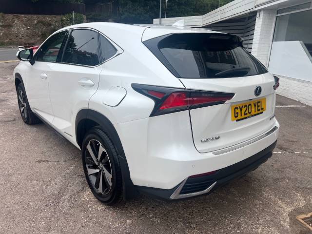 2020 Lexus Nx 300h 2.5 Takumi 5dr CVT [Pan roof] - HEAD U P DISPLAY - MARK LEVISON SOUND