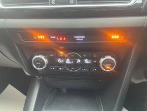 MAZDA 3 2016 (16) at CSG Motor Company Chalfont St Giles