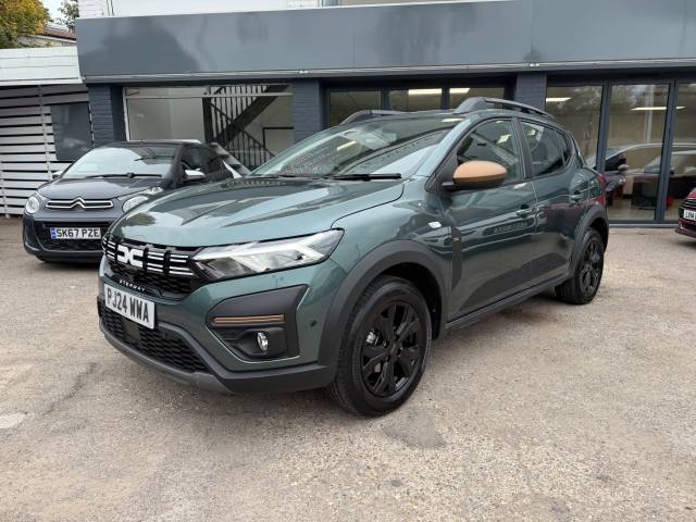 Dacia Sandero Stepway 1.0 TCe Extreme 5dr CVT - ONE OWNER - FDSH - H/SEATS - CAR PLAY Hatchback Petrol Green