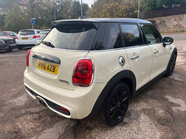 2016 Mini Hatchback 2.0 Cooper S 5dr Auto - CHILLI PACK - SAT NAV -  MEDIA XL - E/F/MIRRORS