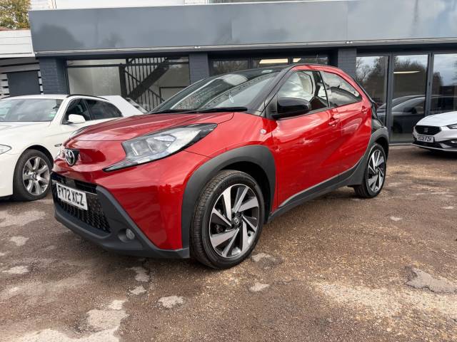 Toyota Aygo X 1.0 VVT-i Edge 5dr - REAR CAMERA - APPLE CAR PLAY - FTSH Hatchback Petrol Red