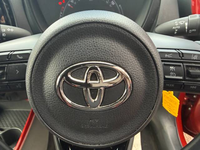 2022 Toyota Aygo X 1.0 VVT-i Edge 5dr - REAR CAMERA - APPLE CAR PLAY - FTSH