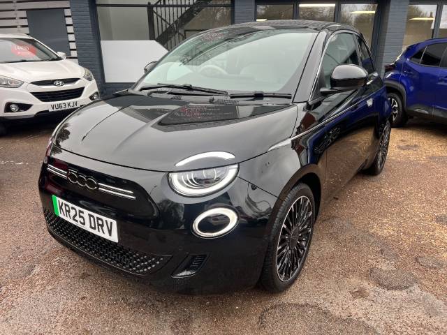 Fiat 500 0.0 La Prima 87kW 42kWh 2dr Auto - HEATED LAETHER - PARKING SENSORS Convertible Electric Black