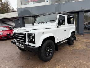LAND ROVER DEFENDER 90 2016 (65) at CSG Motor Company Chalfont St Giles