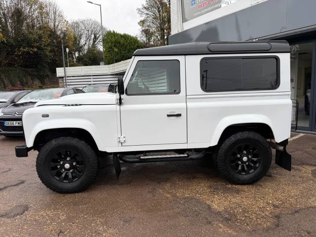 2016 Land Rover Defender 90 XS Station Wagon TDCi [2.2] - OLED HEAD LIGHTS - PREMIUM  HEATED LEATHER - ALPINE SUB WOOFER