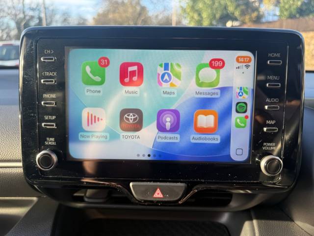 2022 Toyota Yaris 1.5 Hybrid Design 5dr CVT - ONE OWNER - FTSH