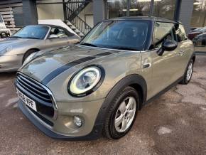 MINI HATCHBACK 2018 (68) at CSG Motor Company Chalfont St Giles
