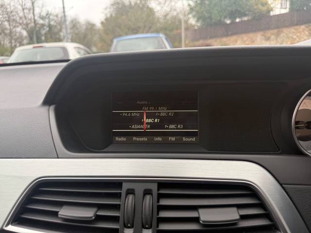 2015 Mercedes-Benz C Class 1.6 C180 AMG Sport Edition 2dr Auto - 1 OWNER - FMSH - APAN ROO F- PARKING SENSORS