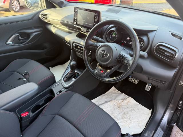 2023 Toyota Yaris 1.5 Hybrid GR Sport 5dr CVT - ONE OWNER - FTSH - REAR CAMERA- BLUETOOTH