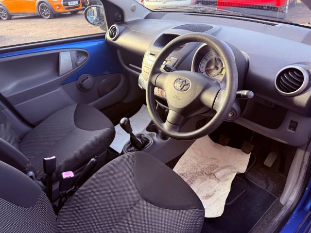 2010 Toyota Aygo 1.0 VVT-i Blue 5dr
